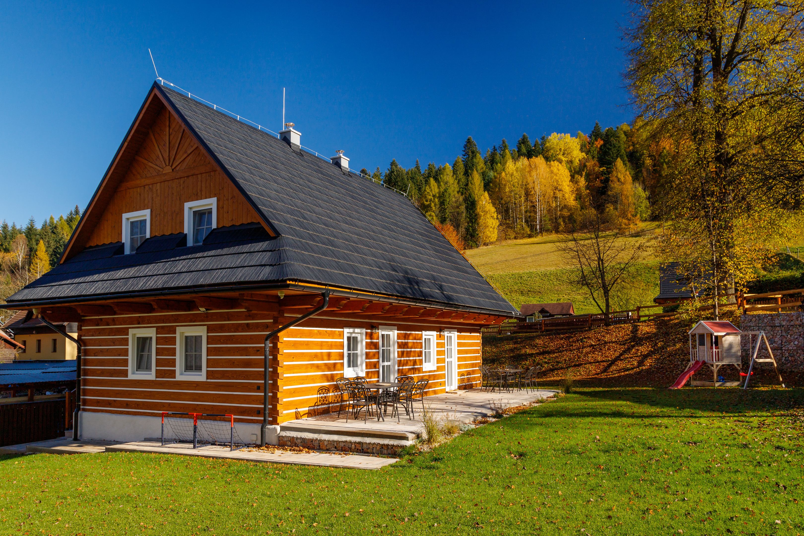 Chalupa Tri Koruny — COTTAGE in Jezersko