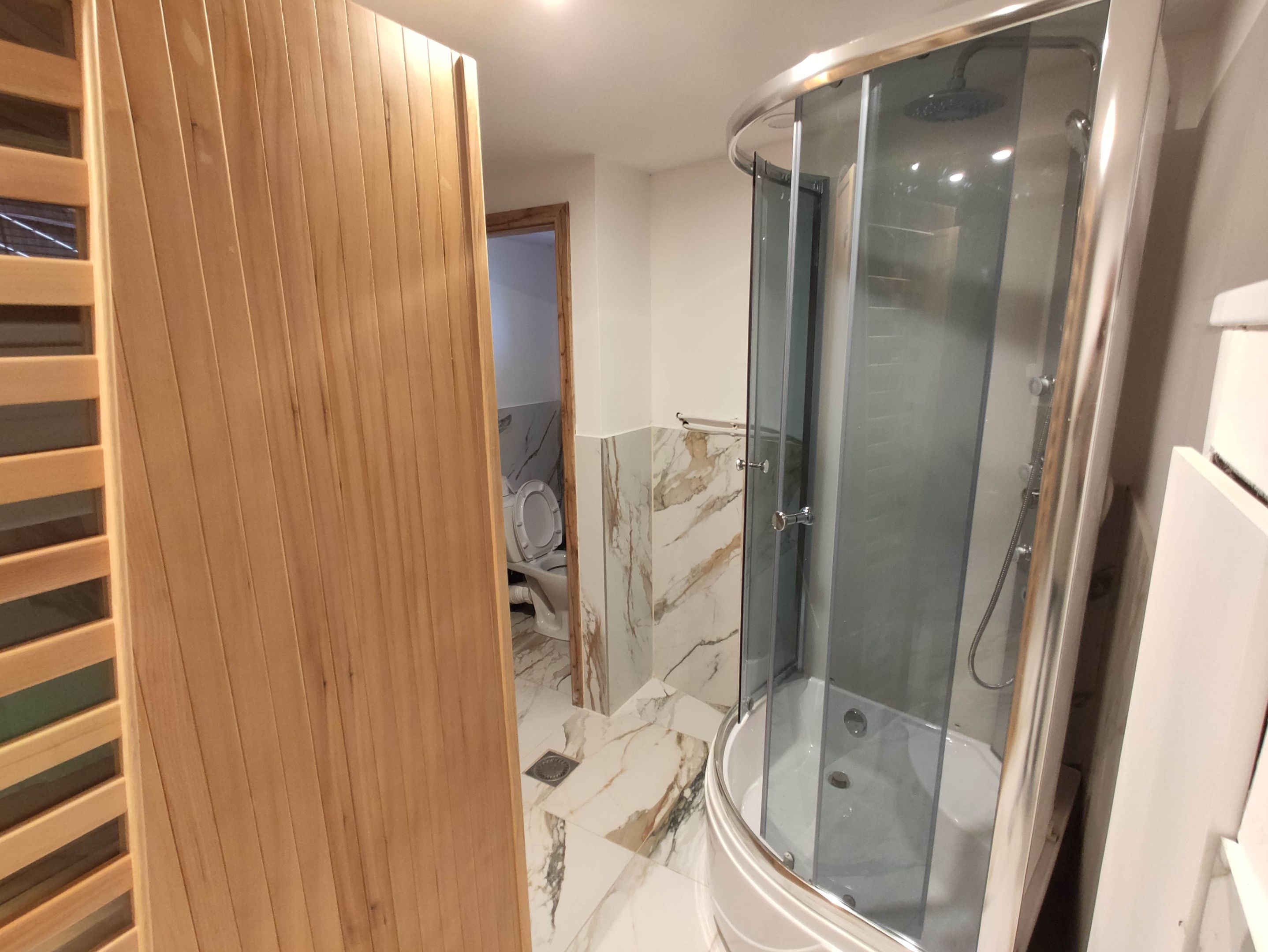 Apartmán s 5 spálňami – 3