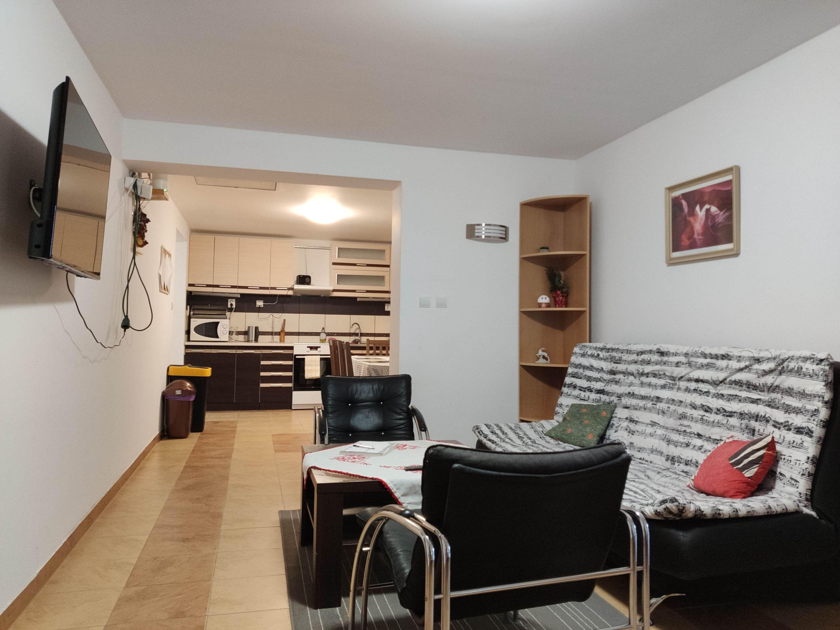Apartmán s 5 spálňami – 7