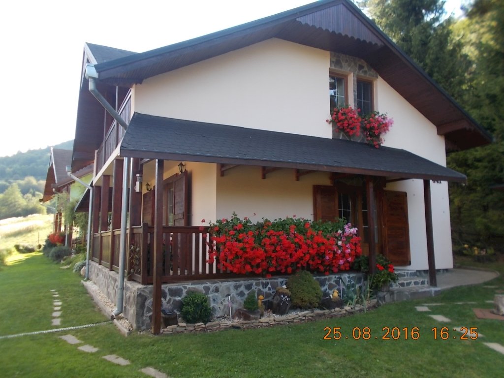 Chata Diana — CABIN in Poráč