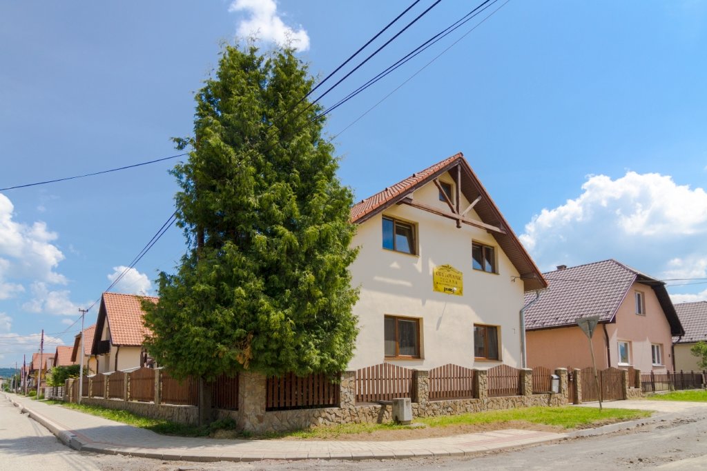 Ubytovanie Zuzana — POKÓJ GOŚCINNY w Smižany