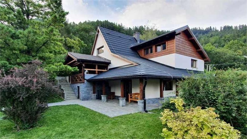 Chata v Tatranskej Kotline — HÜTTE in Tatranská Kotlina