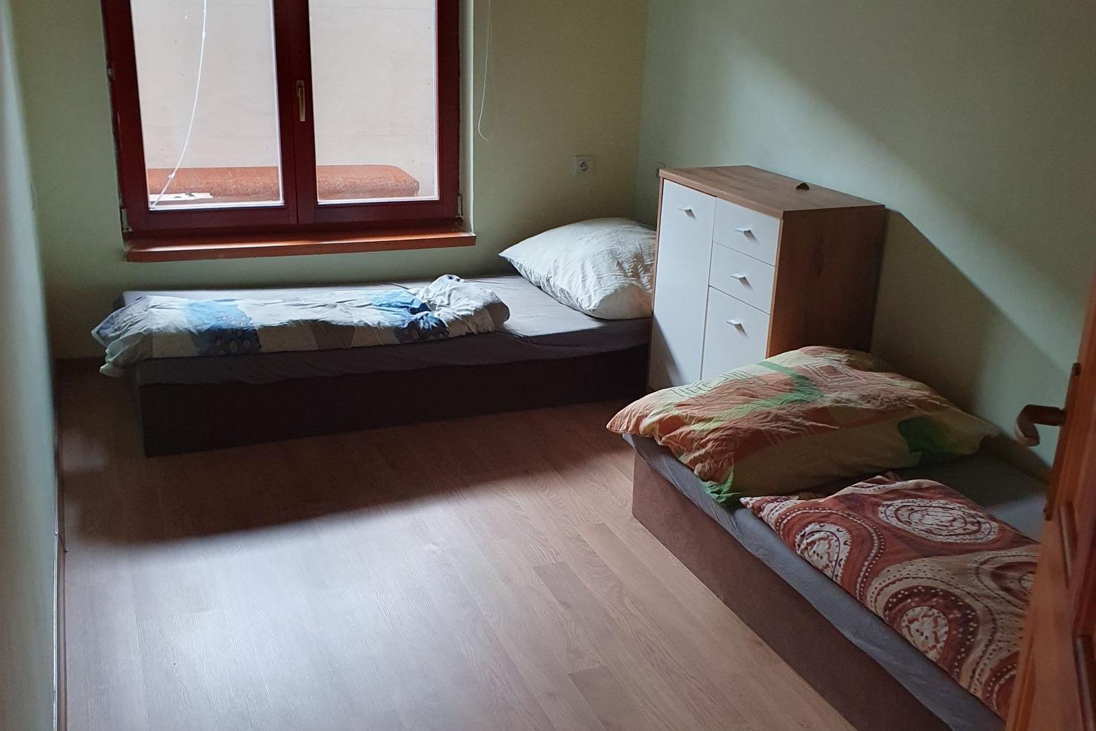 Pohľad na Hrad Beckov z ubytovania