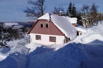 Cottage Dívalka in the winter