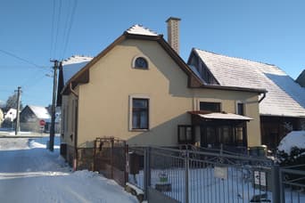 Važecký dom im Winter