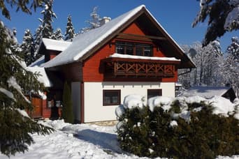 Chata Bystrina s jacuzzi kaďou a saunou v zime