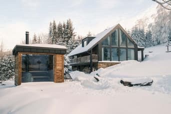 Cottage Pytlorka in the winter