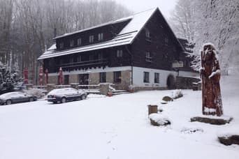 Poutní hotel Křemešník in the winter