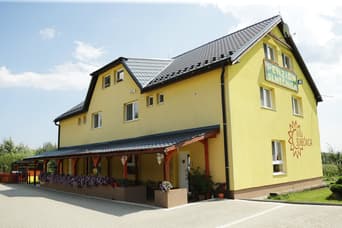Villa Slnečnica v lete