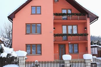 Apartmánový dom Antónia v zime
