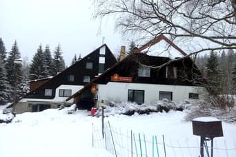 Hotel Popel w zimie