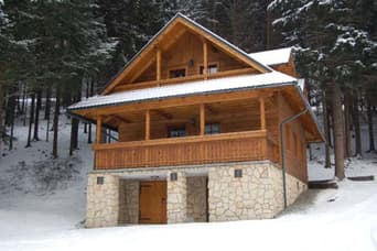 Hütten Pod Loučkou im Winter