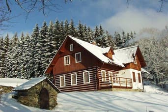 Cottage U Dvou kozlů in the winter