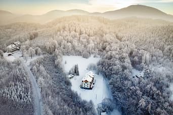 Apartmánový Hotel Edvard in the winter