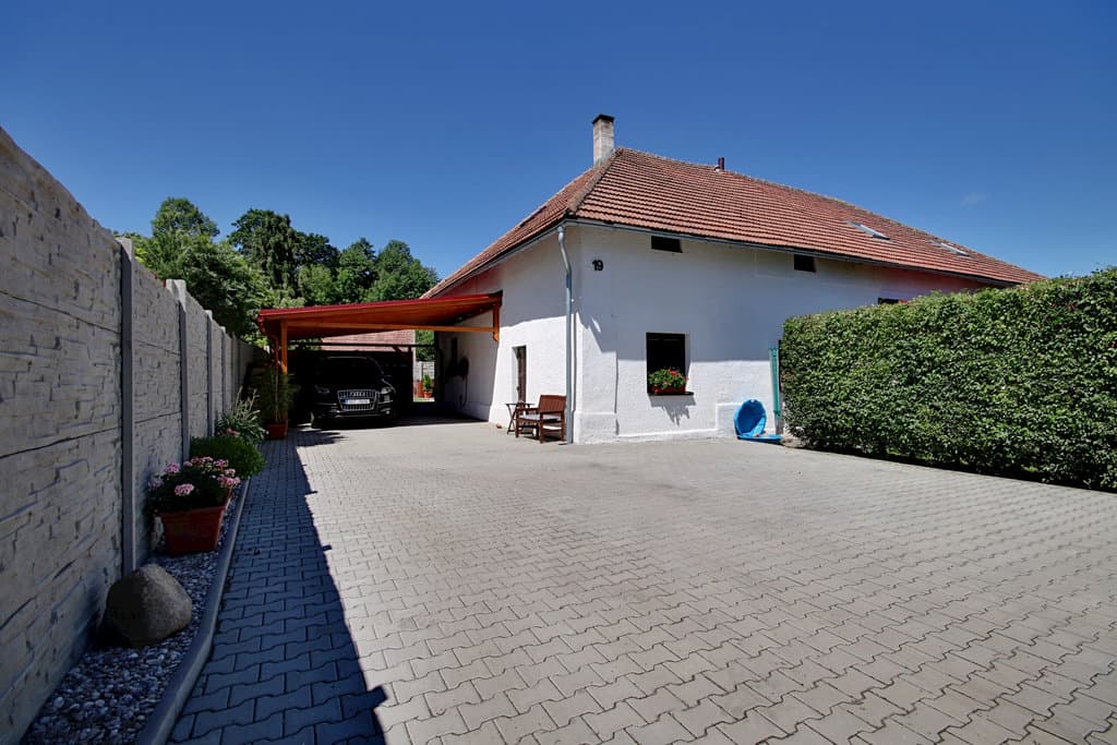 Holiday Home Kvítek 566301
