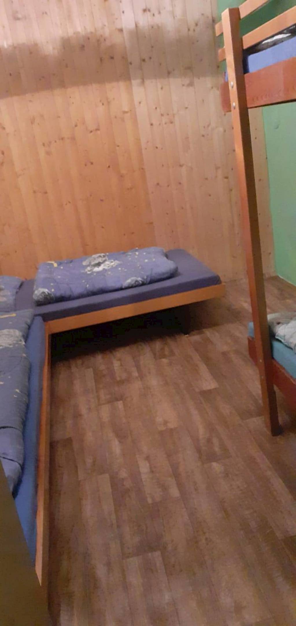 Čtyřlůžkový pokoj v přízemí  - Chalupa Pod Návsí