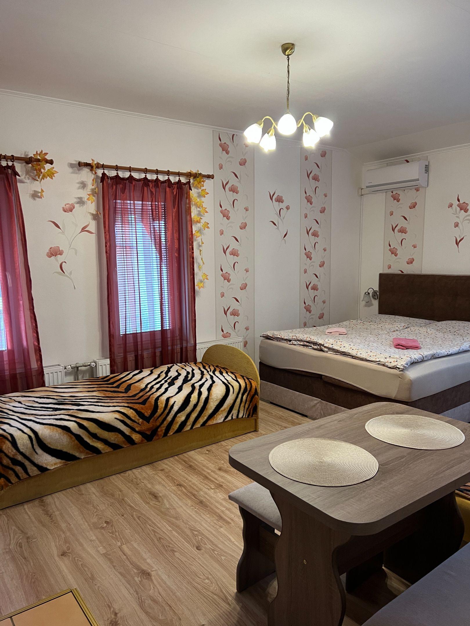 Vierbettzimmer  - Pension Adria