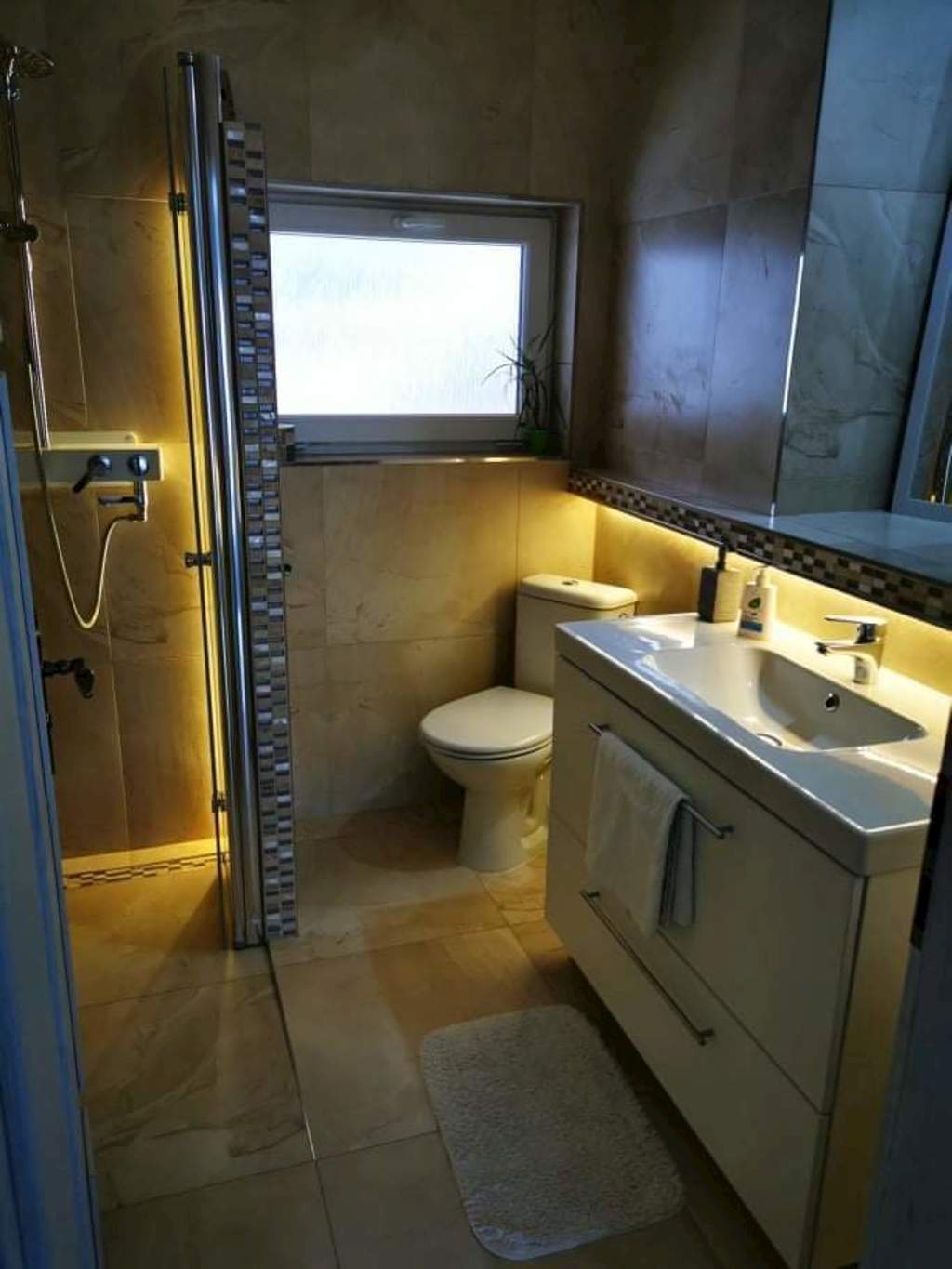 Domček s vlastným wellness 653928