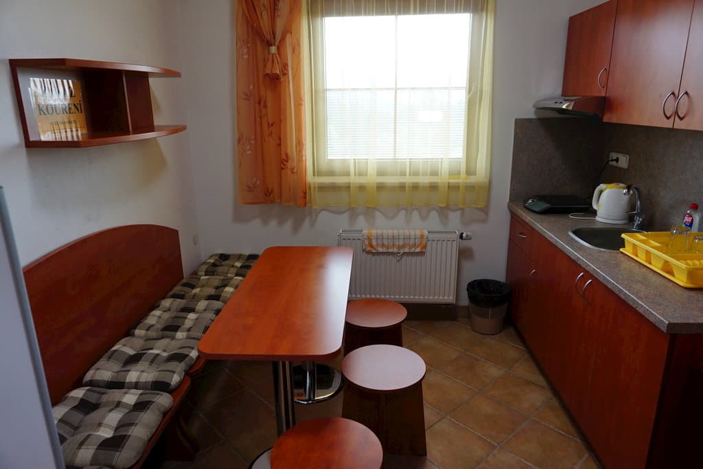 Společná kuchyňka - 2× v penzionu k dispozici pro pokoje - Pensjonat Martin