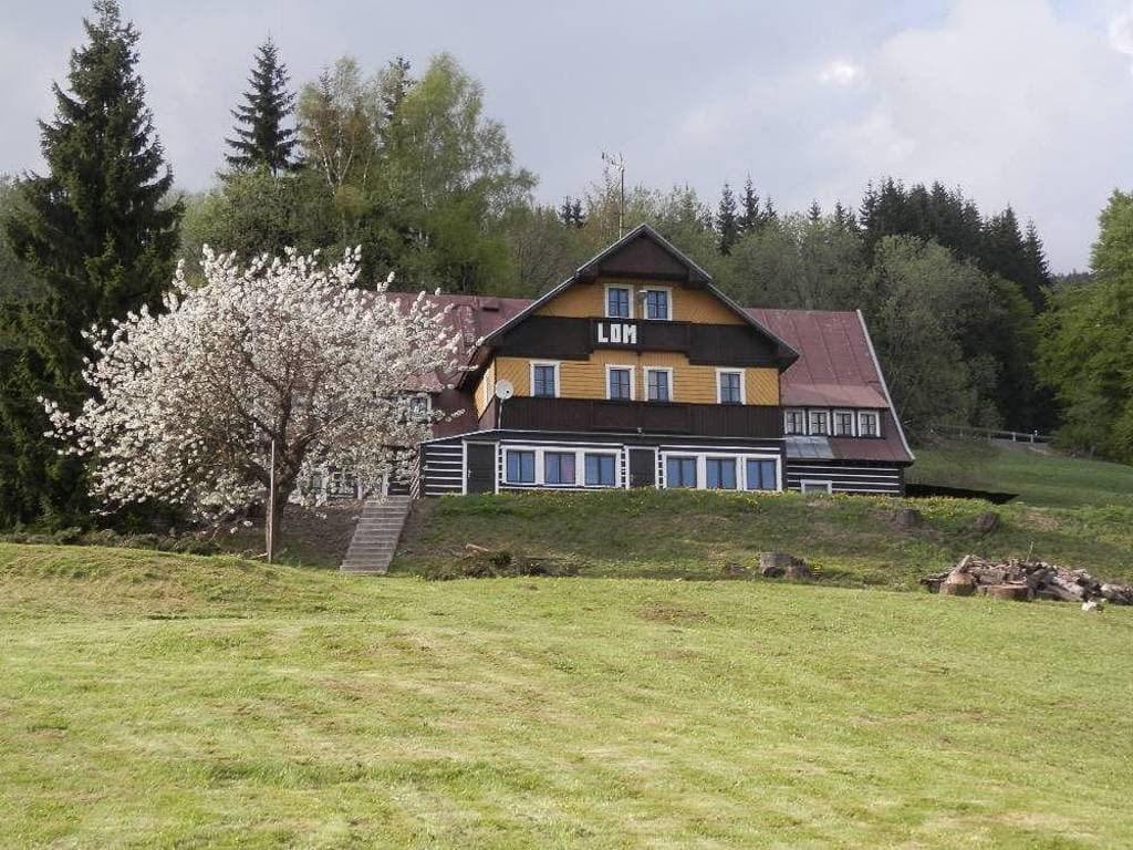 Teren zewnętrzny - Domek LOM Horní Mísečky