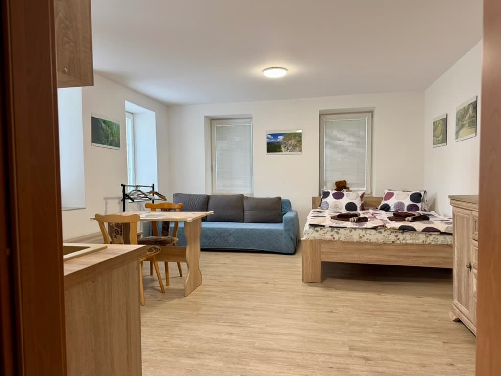 Zweibettzimmer  - Ke třem pramenům