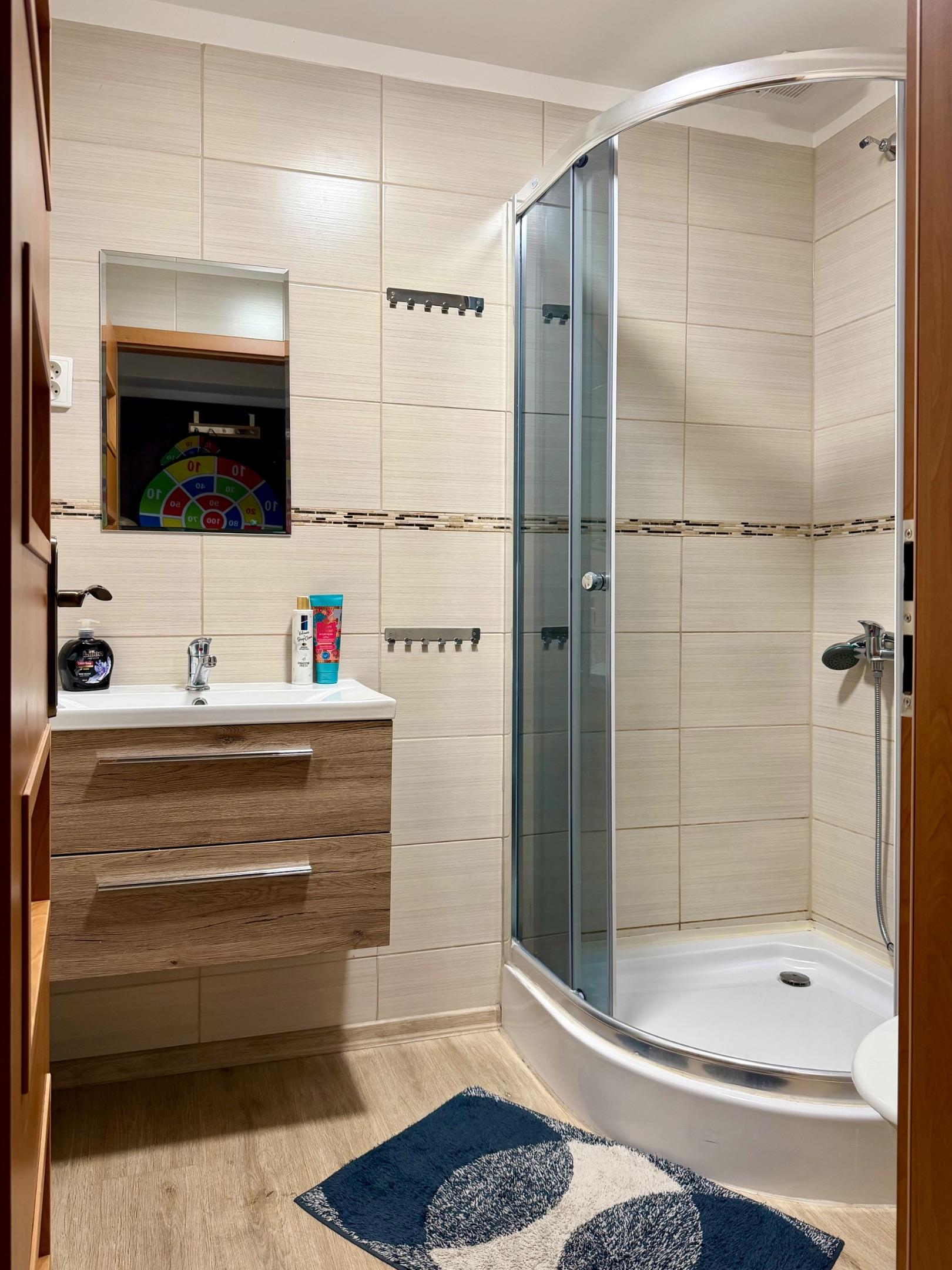 Zweibettzimmer  - Ke třem pramenům