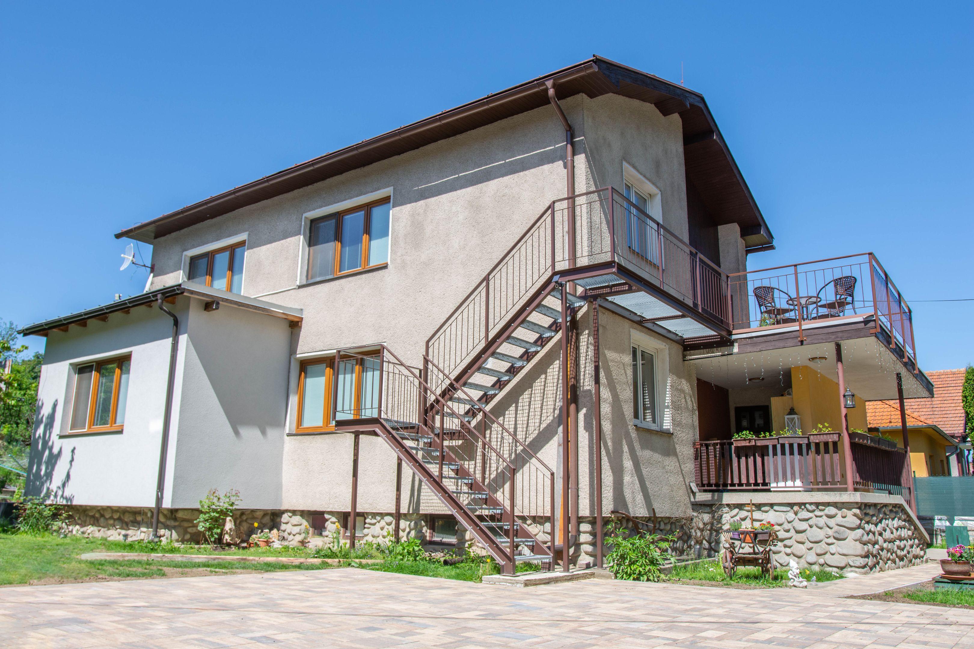 Exterior - Accommodation near the park
