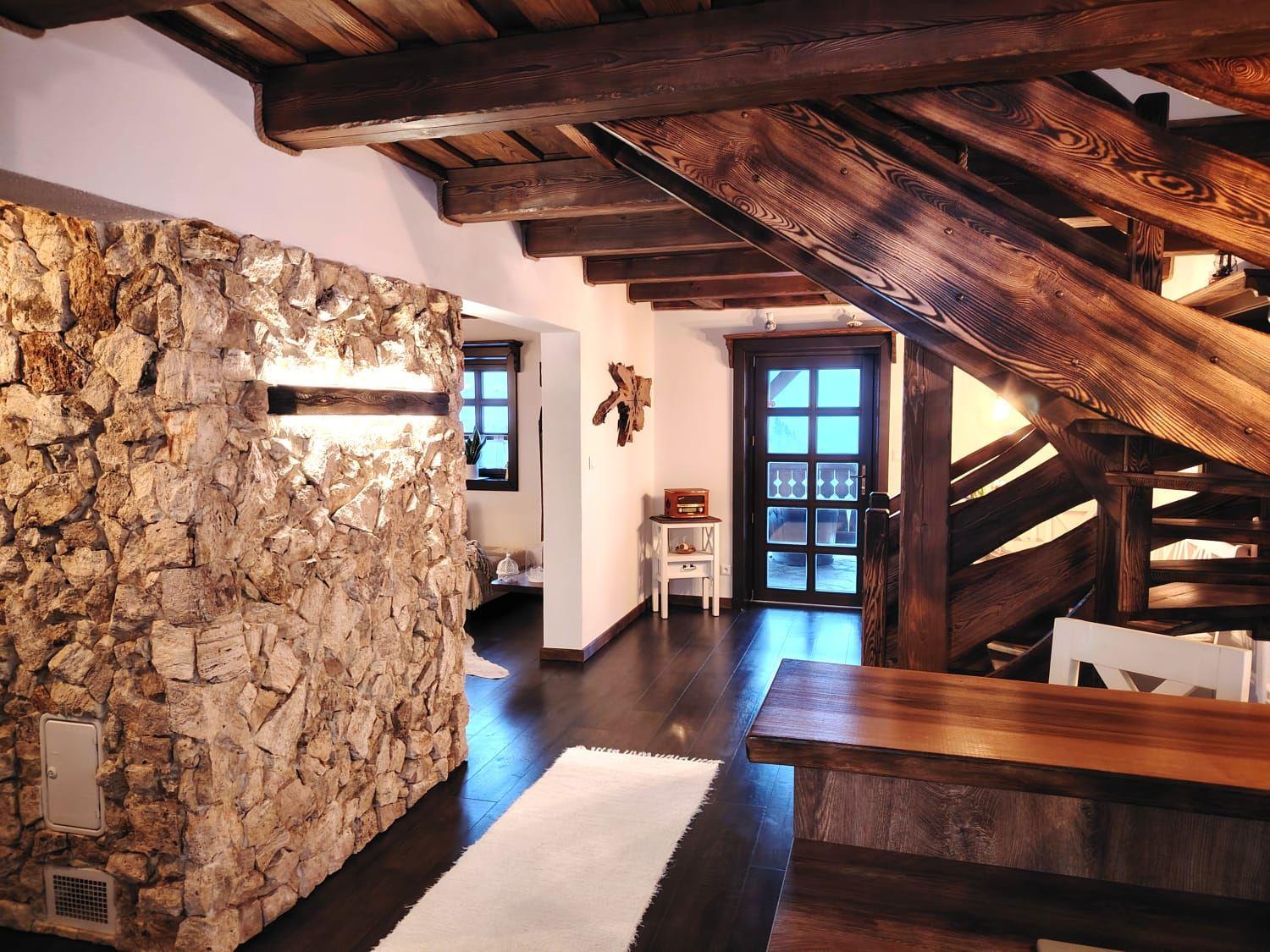 Wnętrze - Perníková chalúpka v Podpoľaní s luxusným wellness