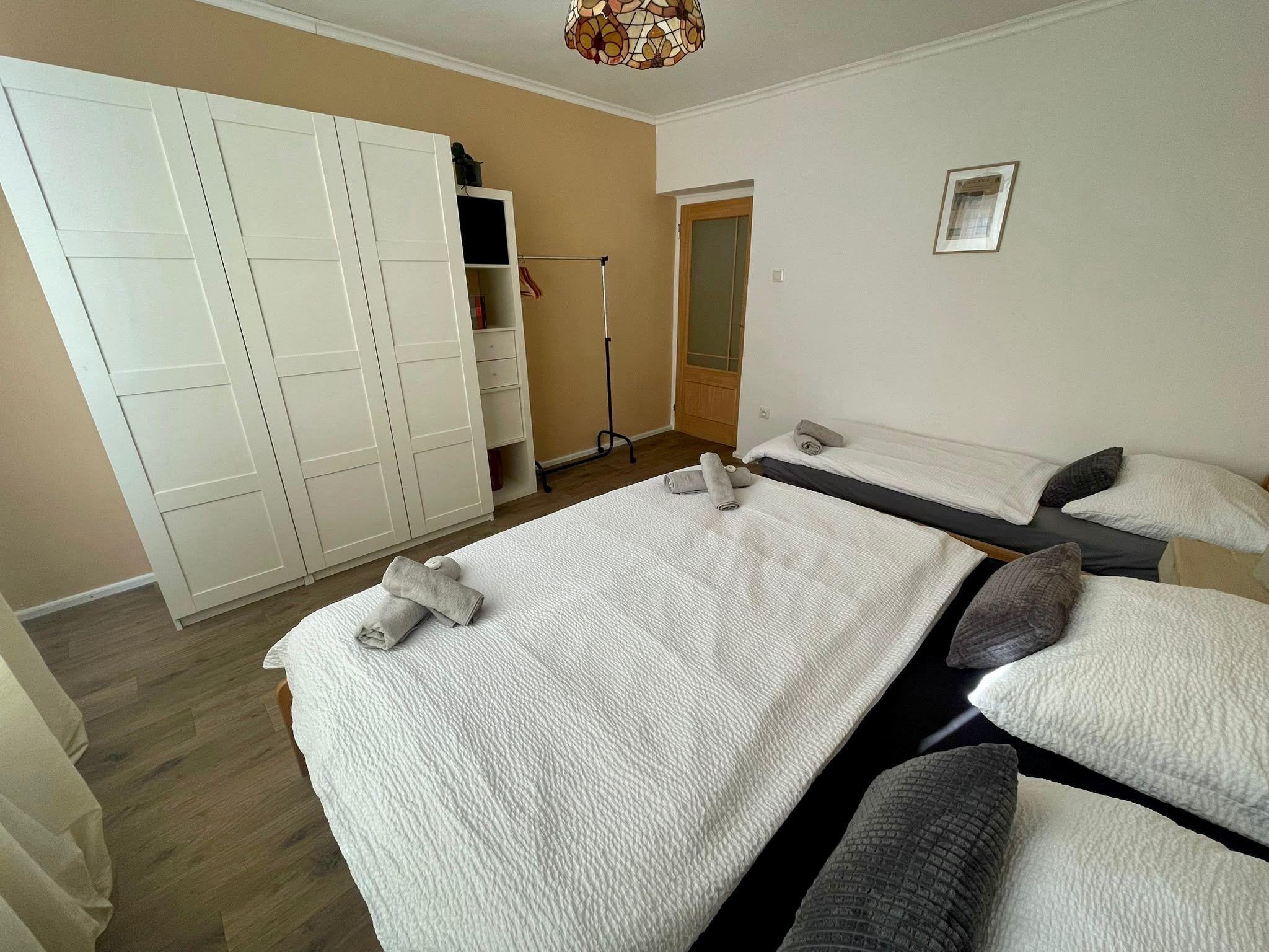 Dreibettzimmer  - Štýlový Domček Andrea blízko Snowlandu Valča