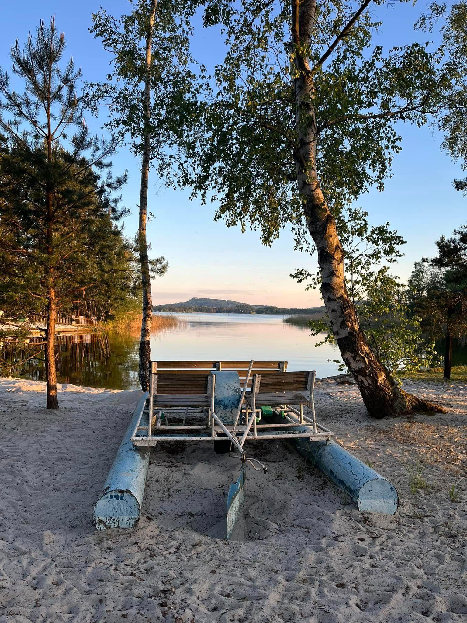 Exteriér - První Dvě chatky Máchovo jezero