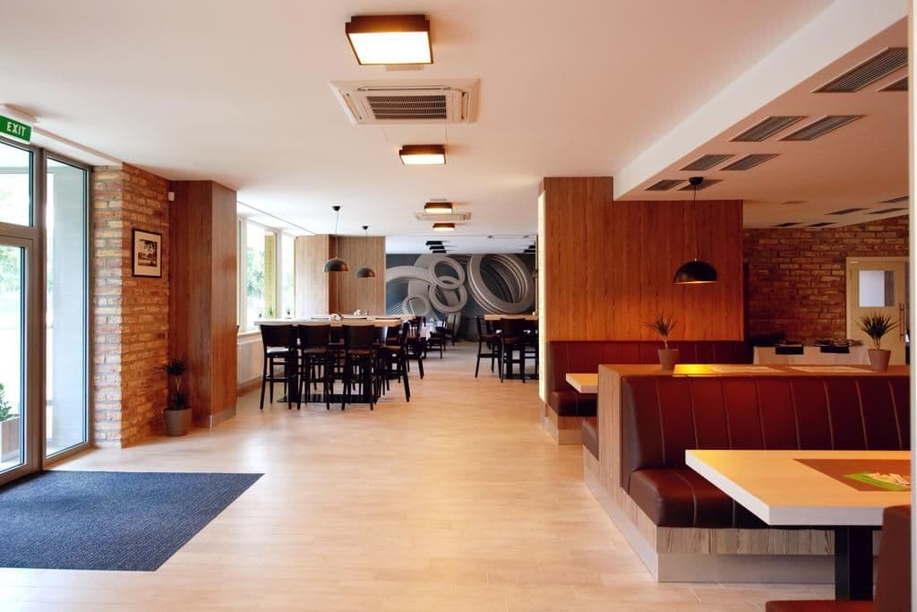Innenraum - Hotel Fabrika