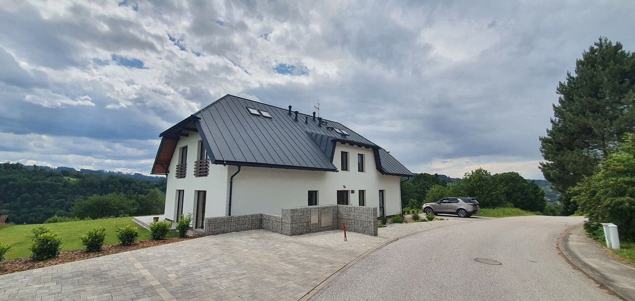 Exteriér - Apártmány Strážník