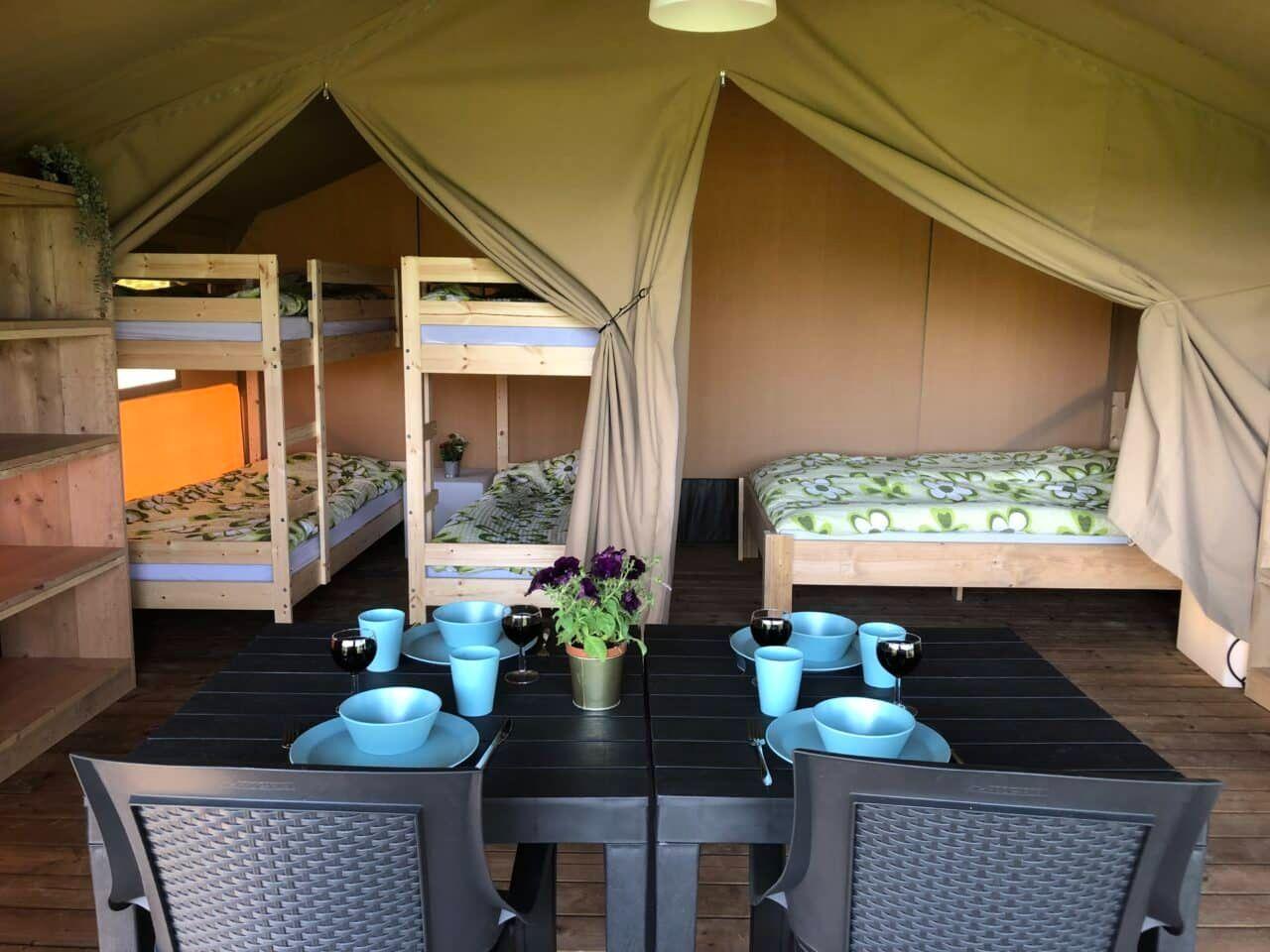 Camping De Regenboog - Kemp luknov - luknov