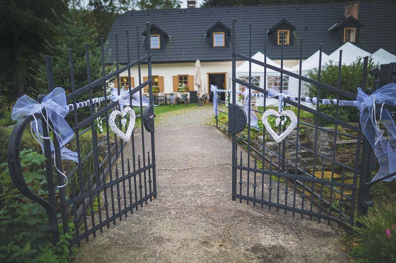 Exteriér - Penzion Kovárna