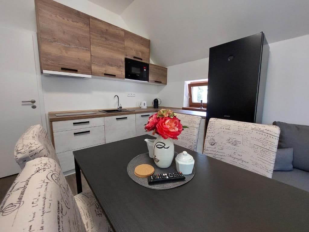 Dvojúrovňový apartmán Mezonetový apartmán s 2 ložnicemi - Rezidence GreenHill