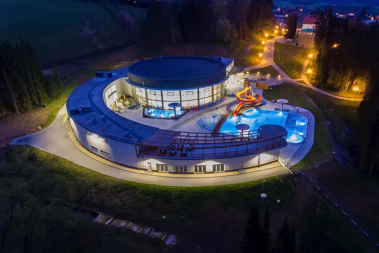 Wellness zrub MELTONI 859843