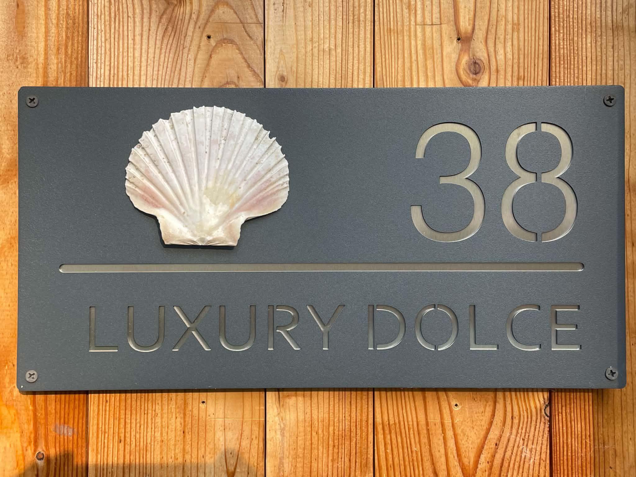 Luxury Dolce 976585