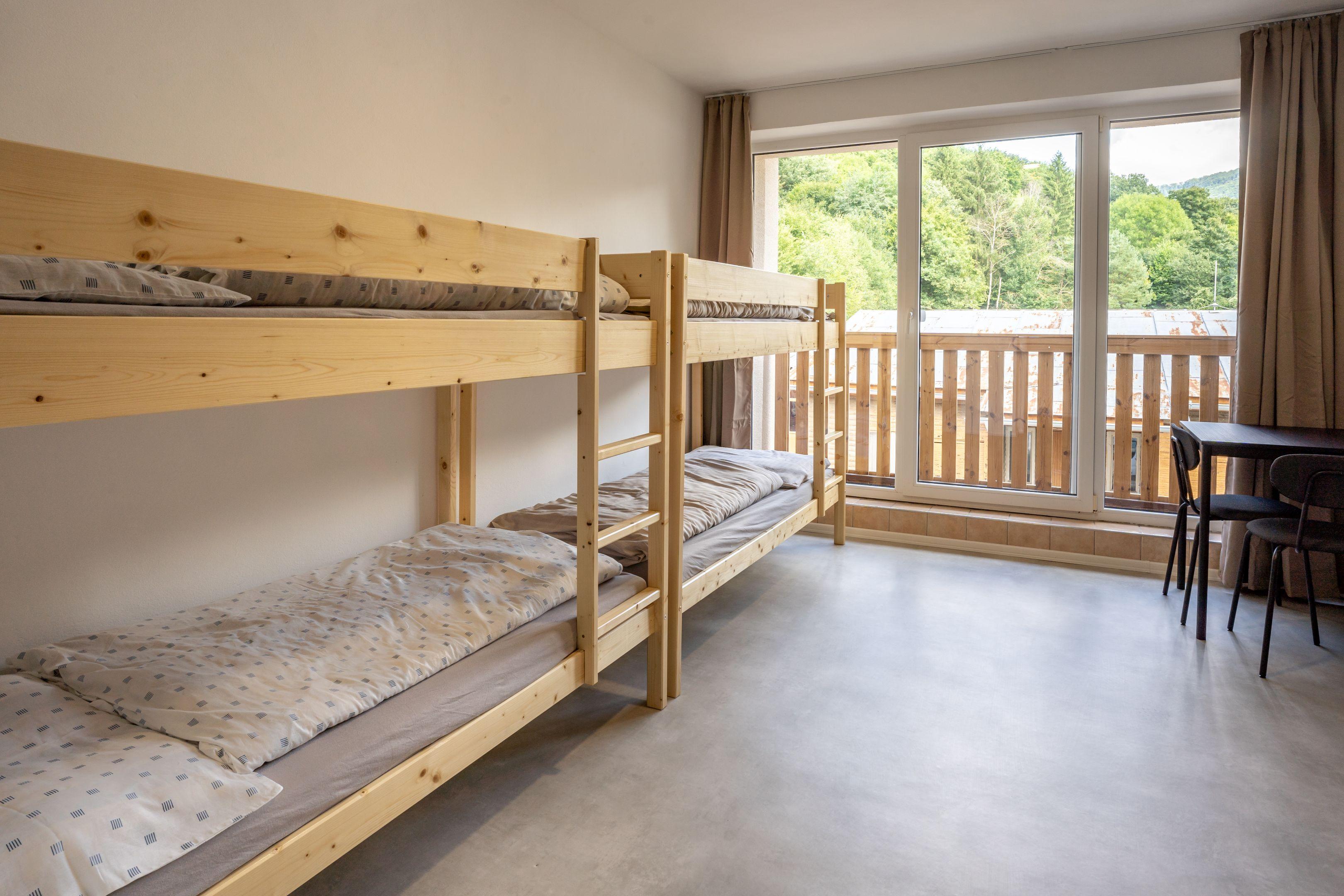 Štvorlôžková izba Dvoulůžkový pokoj - Výtoky Rekreačné Zariadenie - The Cabin Retreat Piešťany