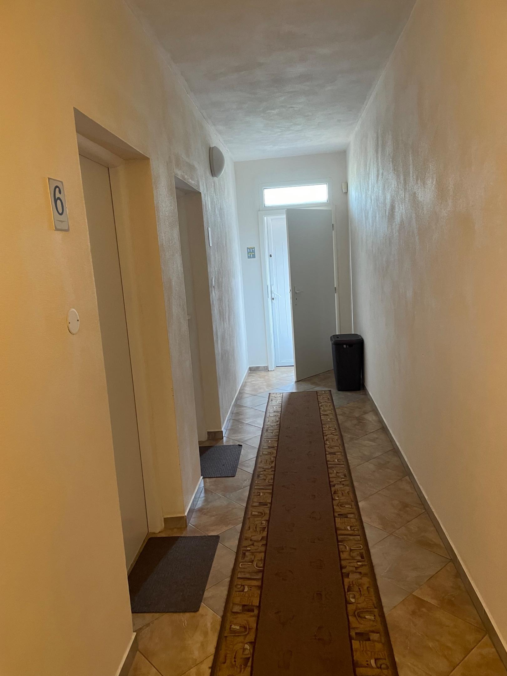Interiér - Apartmány Petra