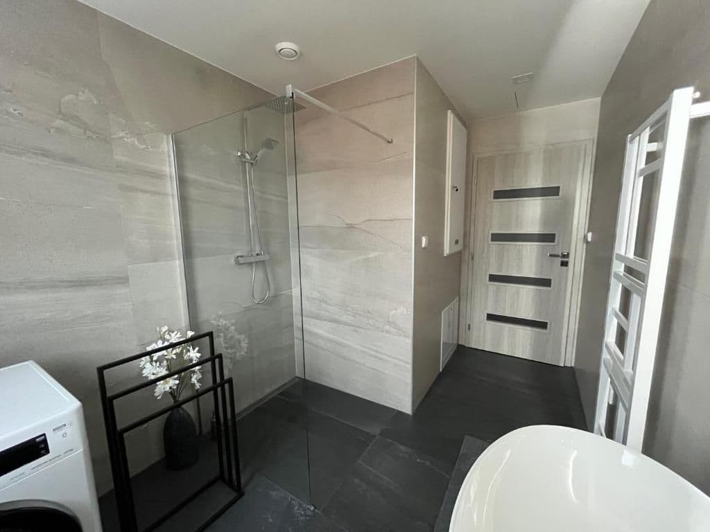Appartement mit 2 Schlafzimmern  - Apartmán u zámecké zahrady