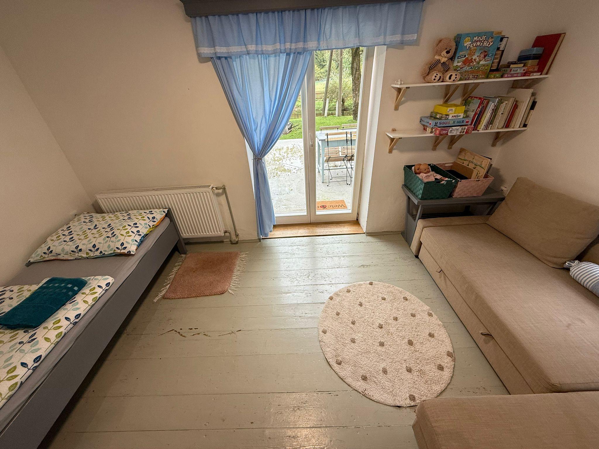 Jednolůžkový pokoj Jednolôžková izba s 2 prístelkami - Chalupa Na louce