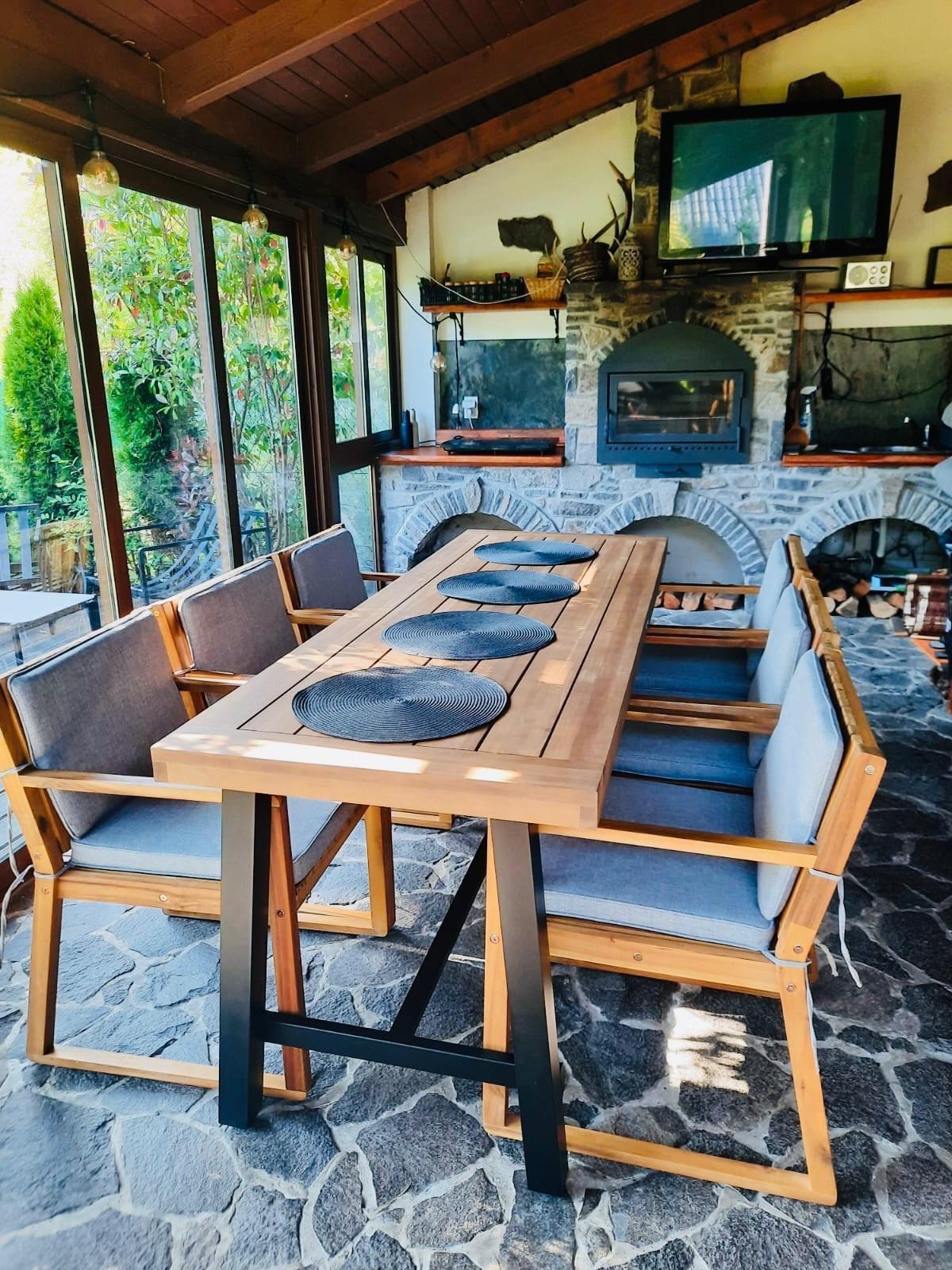 Společenská místnost - Chata u Poľovníka