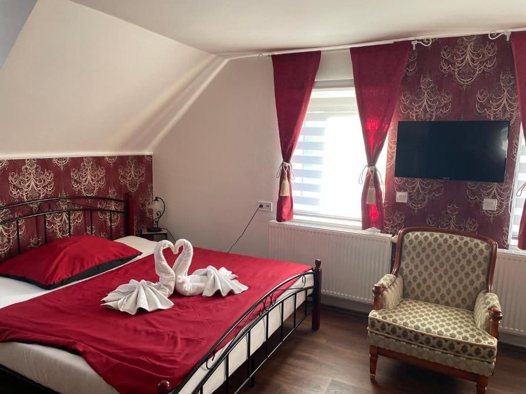 Apartmán Orlík Štvorlôžková izba - Penzión U Synagogy