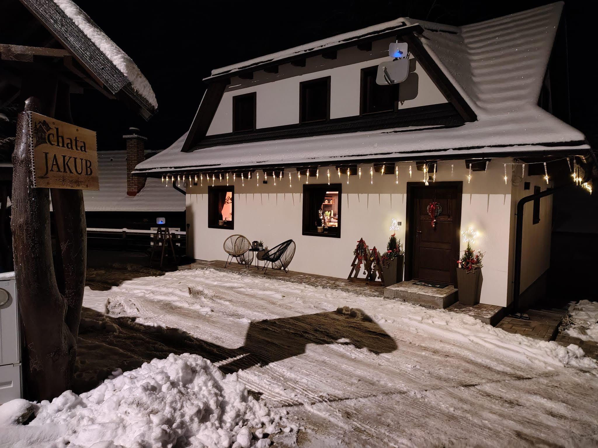 Chata_JAKUB in the winter