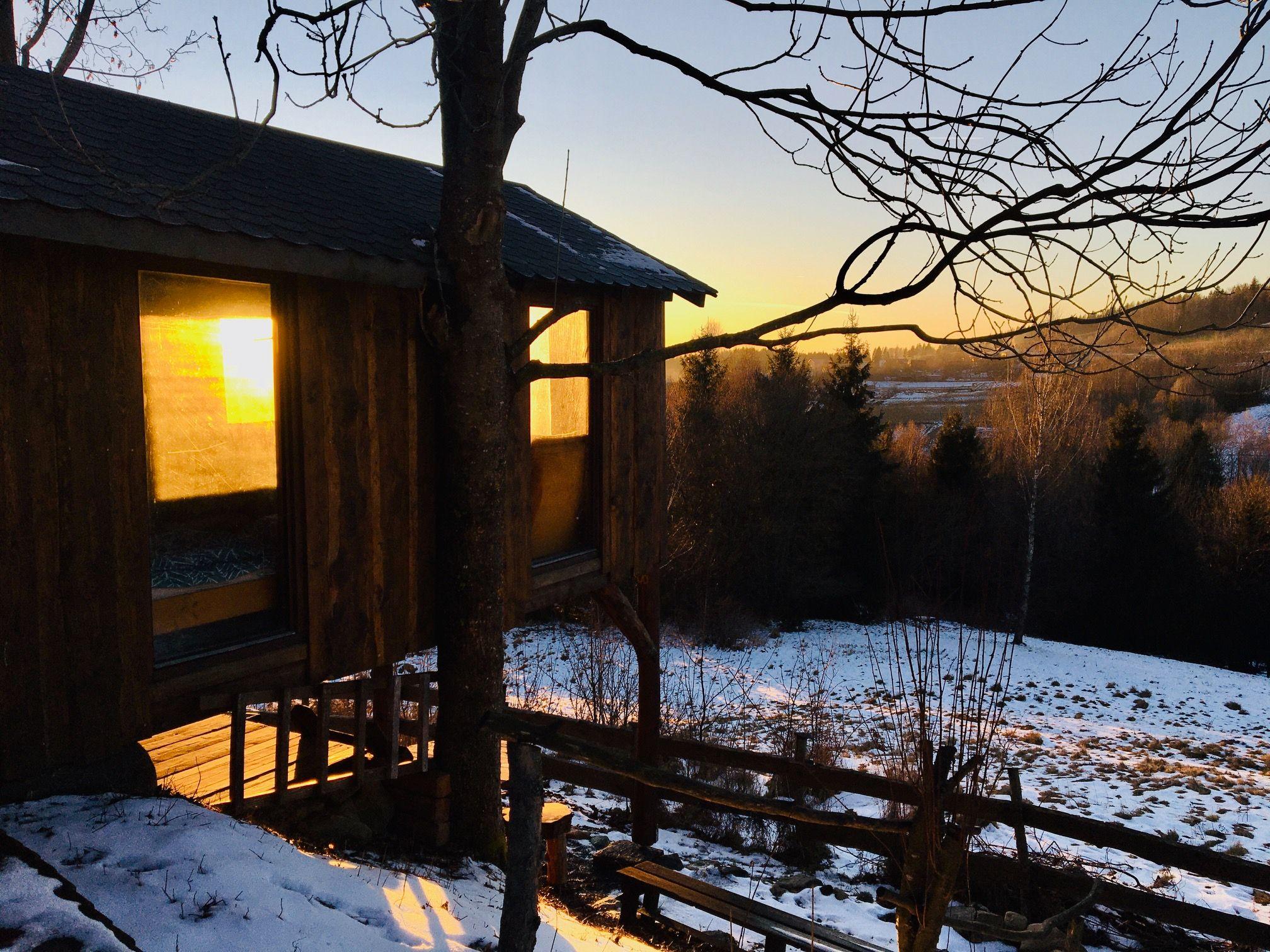 Exteriér - Horská panoramatická útulňa Medvedí Brloh