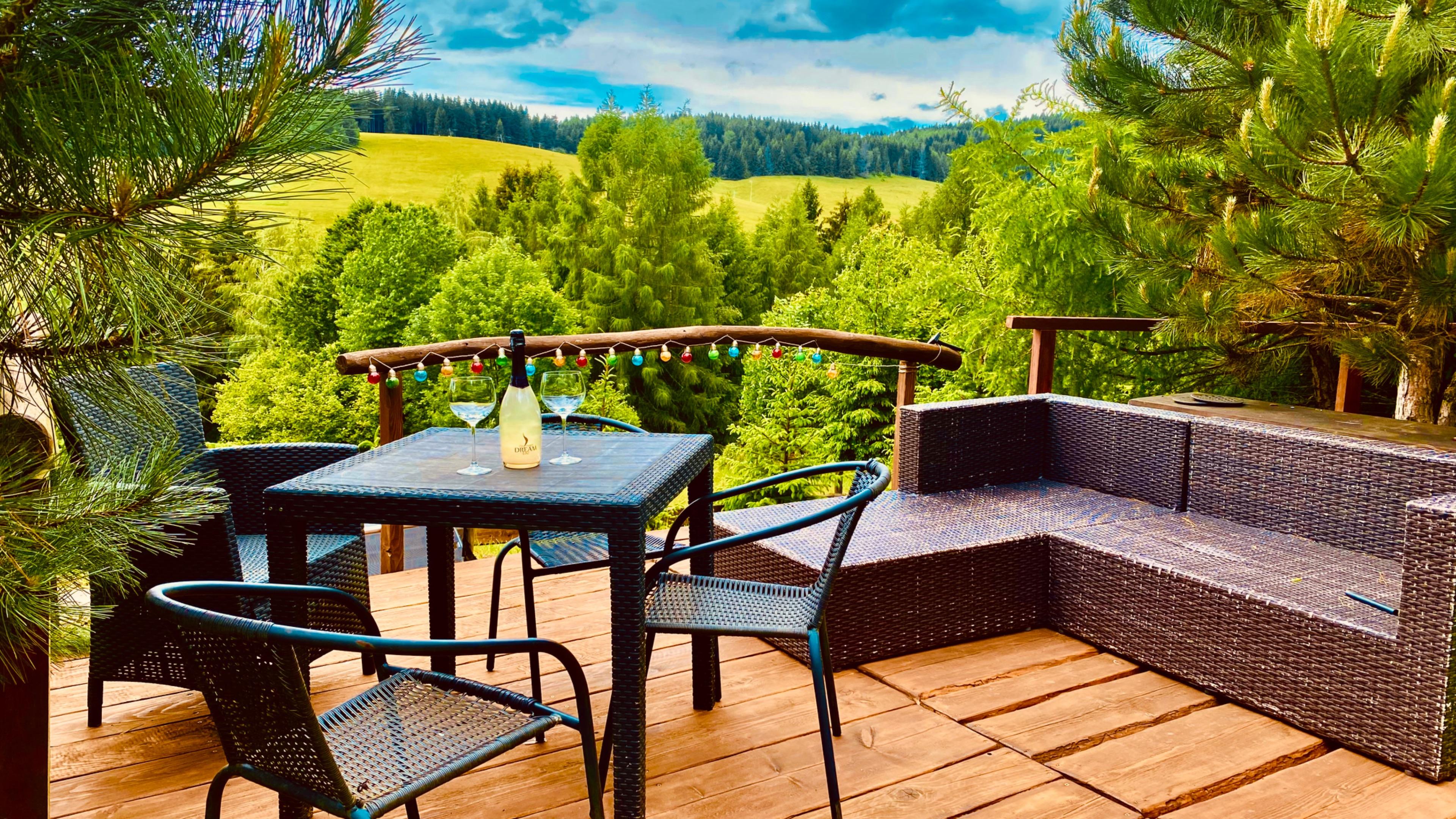 Horská panoramatická útulňa Medvedí Brloh 941575