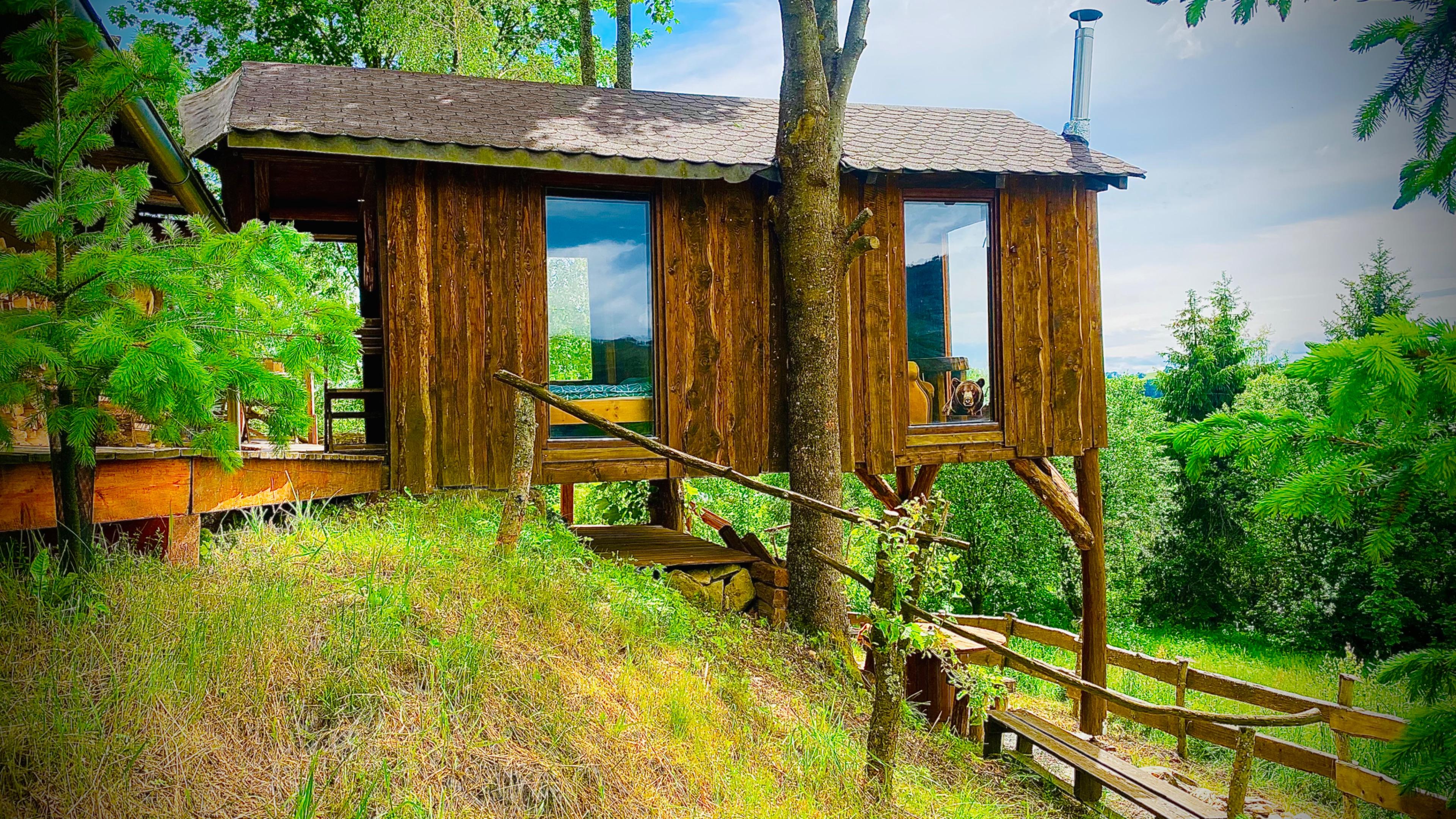Horská panoramatická útulňa Medvedí Brloh 941577