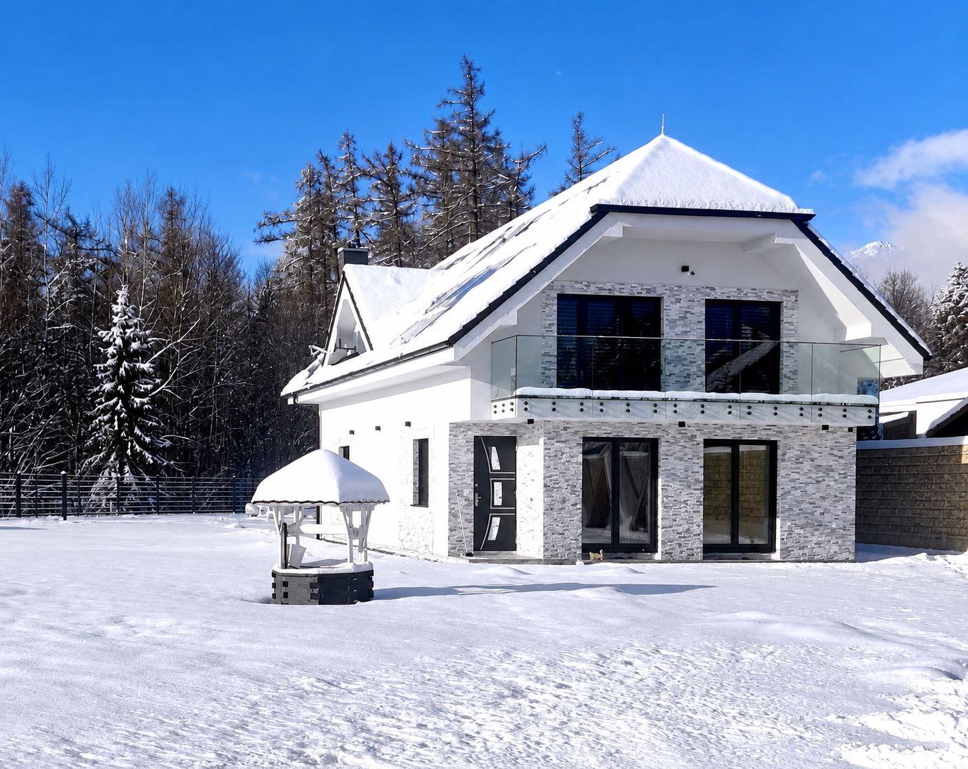 Villa White Stone w zimie