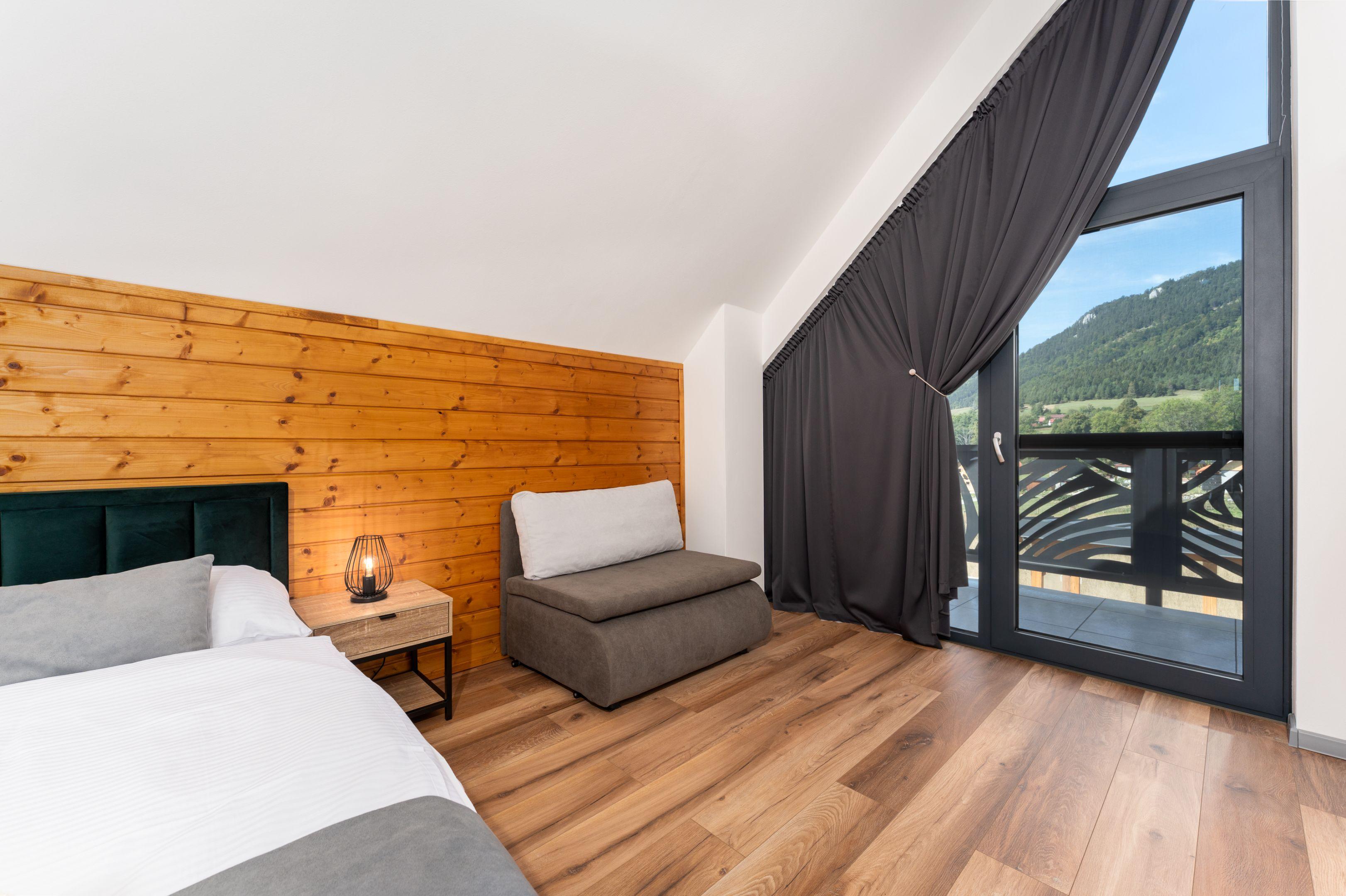 Dvojlôžková izba Dvoulůžkový pokoj s přistýlkou - Chalet pod Skalou