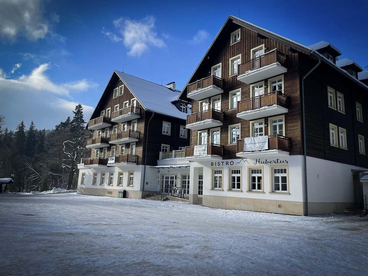 Hubertus Karlova Studánka télen